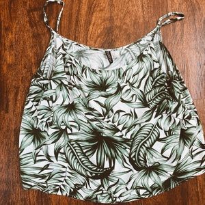 ☀️Tropical print H&M flowey tank top☀️